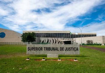 Decisão do STJ impulsiona demanda por peritos grafotécnicos no Brasil