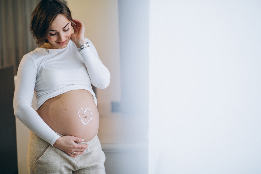 Procedimentos dermatológicos para gestantes: o que pode e o que não pode?